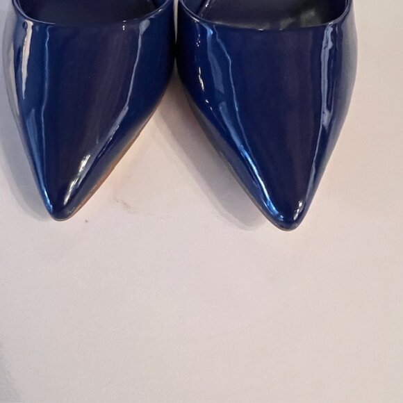 Marc Fisher Hadya Dark Blue Patent Slingback Pointed Toe Heel 7.5 Like New - Picture 5 of 9